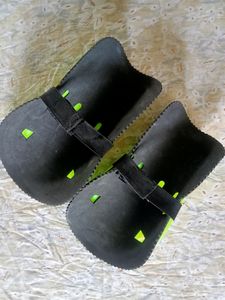 Shin Gaurd For Football Player