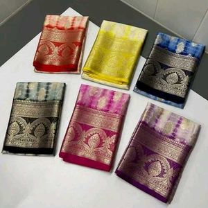 Me Purani Saree Kharidta Hu