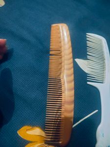Combs