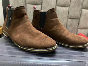 Brown Chelsea