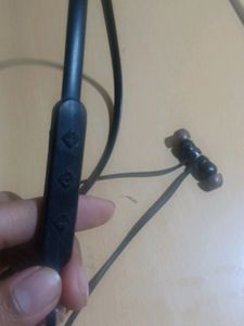 10HRS Plyback ❤️‍🔥(ONE SIDE WORKING) 🎧 Neckband