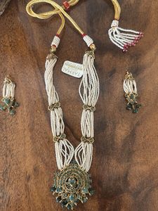 Necklace &amp; Earring Set