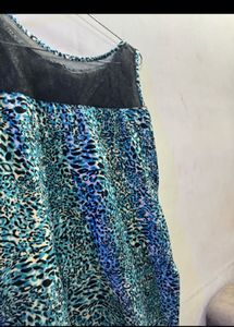 2Kurta Combo Set Green,blue Animal Print