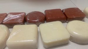3 Manjistha Soap