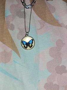 Double Layered Chain