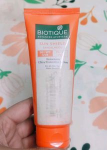 Biotique Bio Sandalwood Face Lotion