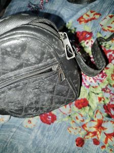 Quilted Black Crossbody Bag