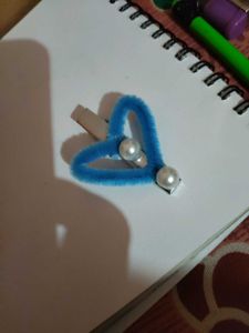 Hair Clip 🩵