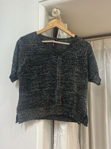 Stylish Gray Knit Top