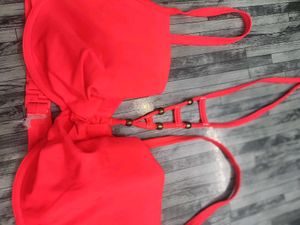 34 D Pedded Look