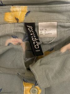 H&amp;M Floral Print Top