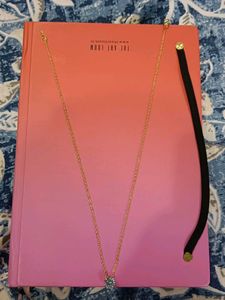 Elegant Gold Necklace