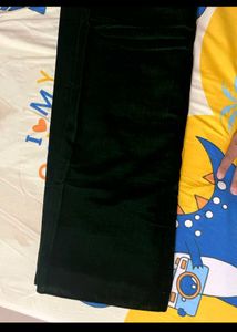 Dark Green Velvet Saree With Padded Blouse