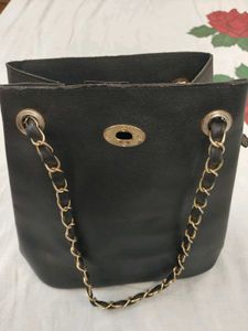 Chic Tote Bag