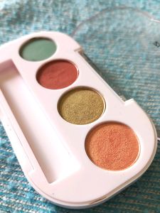 ZUDIO Eyeshadow Palette,4g
