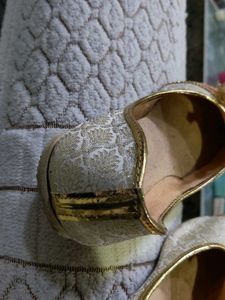 Men&#39;s Ethnic Jutti , Wear Only Once