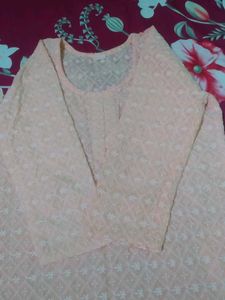 Elegant Peach Embroidered Kurta