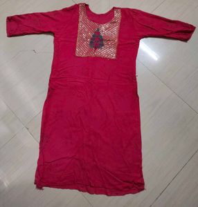 Pink Embellished Kurta
