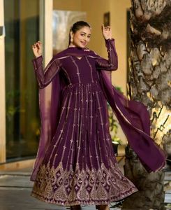 Women Embroidered Gown With Dupatta XXL