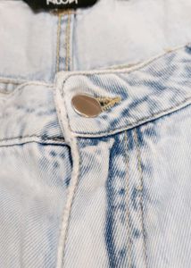 Zip Detail Wide Leg Cargo Jeans