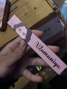 Lakme Hyaluronic Dewy Micro-Essence