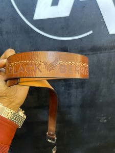 Blackberrys Brown Leather Belt