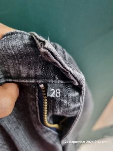 ZOLA Jean&#39;s ,Size-28