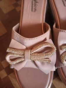 Fashionable Peach Bow Sandals