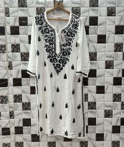 Chikankari Kurti