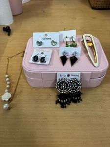 Combo Of Accessories.