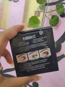 Insight Eyeshadow Palette