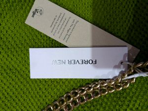 🆕 Forever New Black Sling Bag