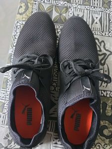 Puma Running Shoes - Black