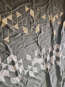 King Size Bedsheet With Pillow Covers