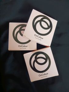 Oriflame OnColour Face Powder