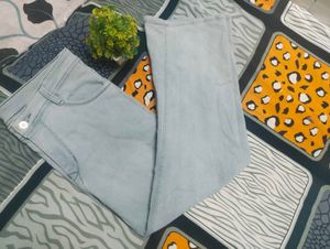 Light Wash Wide Leg Jeans