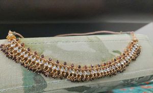 Bridal Jewellery Set with Garnets, Kundan stones