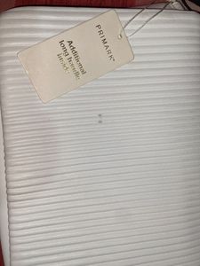 Selling Brand New Sling Bag from Europe