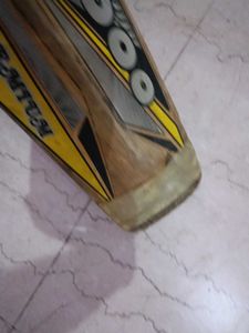 Mark Premium 1000 Cricket Bat