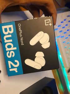 One Plus 2r Buds