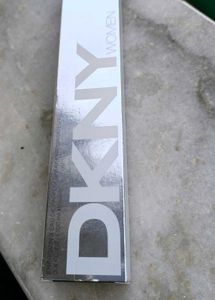DKNY Women Energizing Eau de Parfum (100ml)