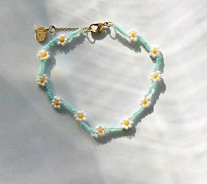 Daisy Beaded Bracelets