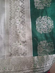 pure banarasi silk Green with rich Pallu