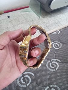Dieseal Watch