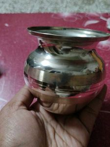 Gota chandi Pot, 2 glasses, diya