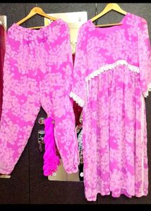 Naira Kurta Set🩷🤍