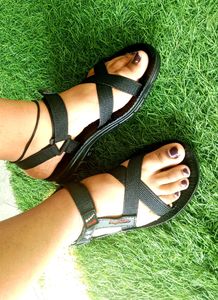 Adjustable Black Sport Sandals