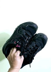 DECATHLON NewFeel Women Walking Shoes