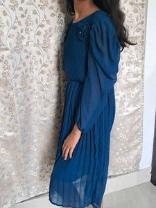 Pemplum Midi Dress
