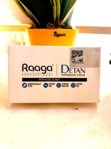 Raaga DeTan Tan Removal Cream